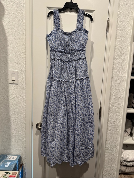 GAP Dresses & Skirts - GAP x Doen Blue and White Floral Midi Dress